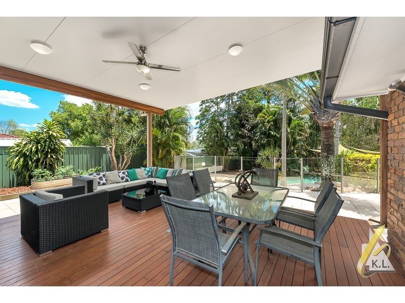 17 Karri Avenue, Karana Downs QLD 4306