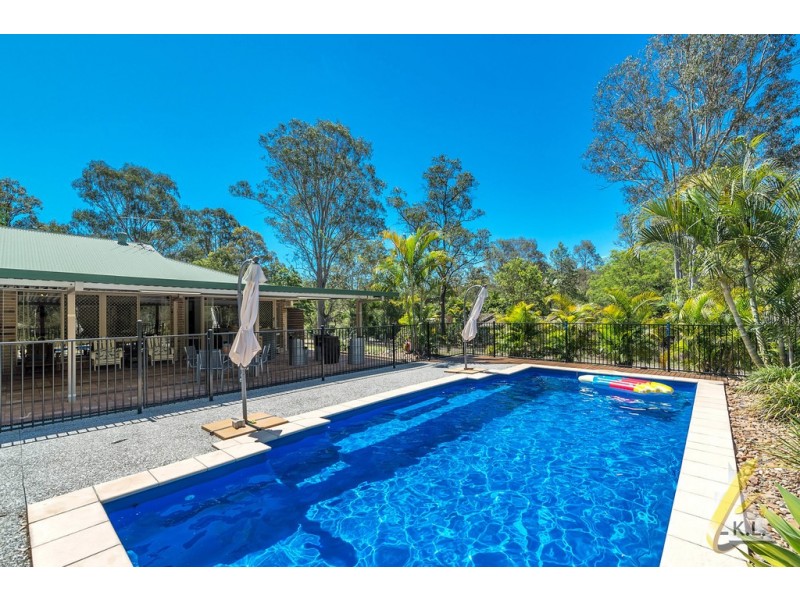 3 Cronin Court, Chuwar QLD 4306