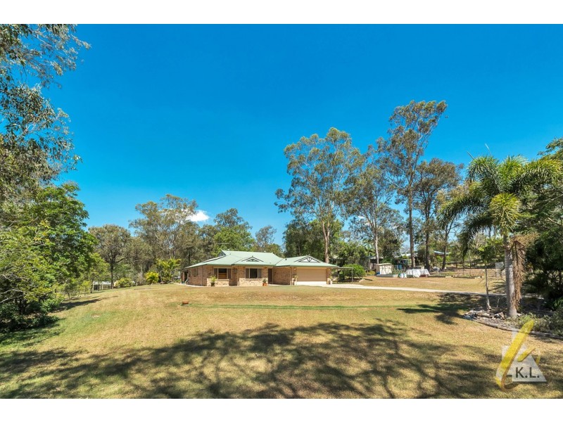 3 Cronin Court, Chuwar QLD 4306