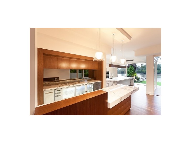 435 Brisbane Corso, Yeronga QLD 4104