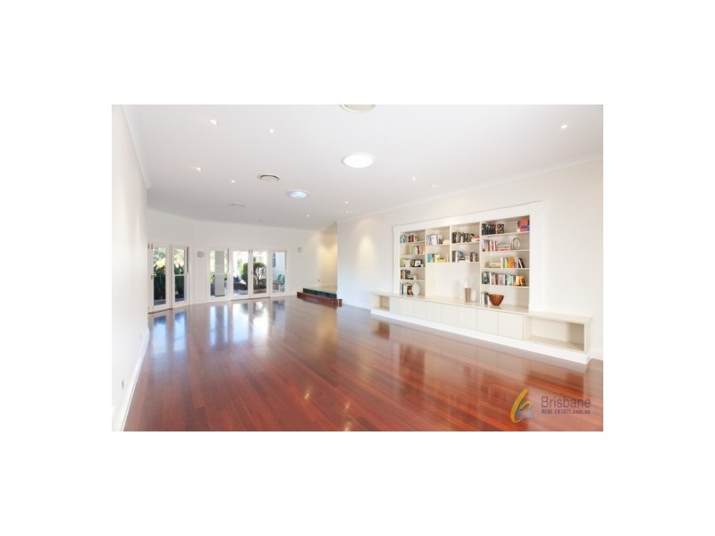 558 Grandview Rd, Pullenvale QLD 4069