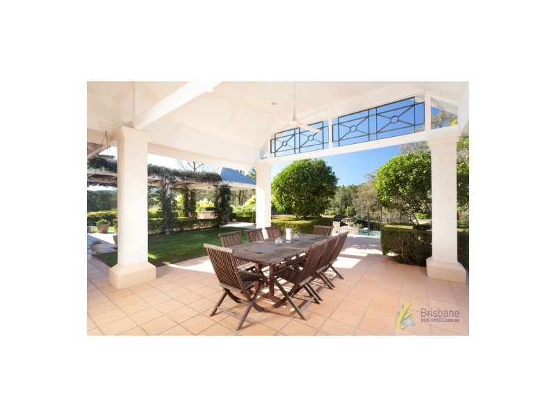 558 Grandview Rd, Pullenvale QLD 4069