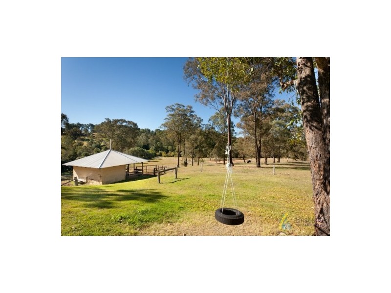 558 Grandview Rd, Pullenvale QLD 4069