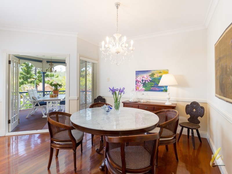 63 Drysdale Crescent, Brookfield QLD 4069