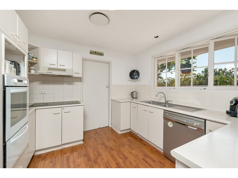 85 Marshall Lane, Kenmore QLD 4069