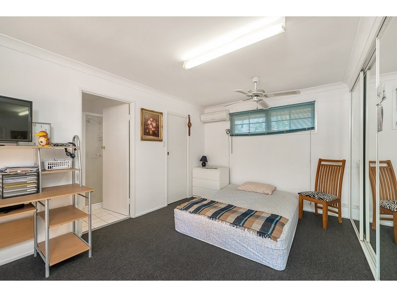 85 Marshall Lane, Kenmore QLD 4069