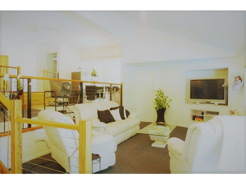 196 George Holt Drive, Mount Crosby QLD 4306