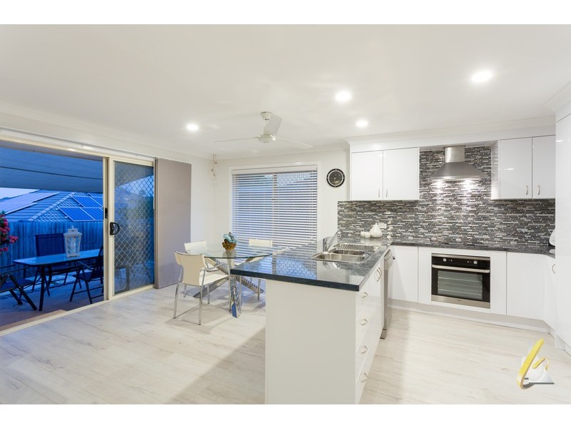90 Collins Street, Collingwood Park QLD 4301