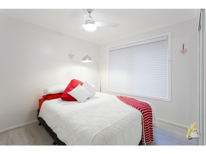 90 Collins Street, Collingwood Park QLD 4301