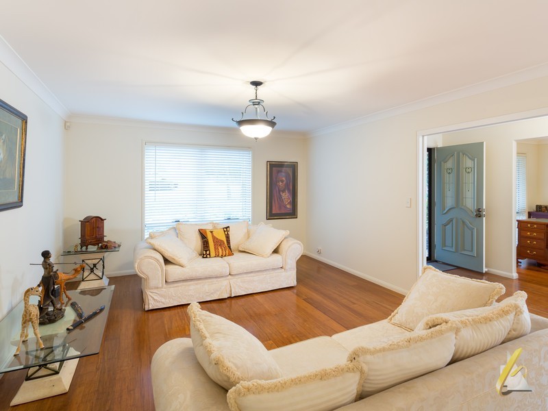 35 Woollahra Pl, Forest Lake QLD 4078