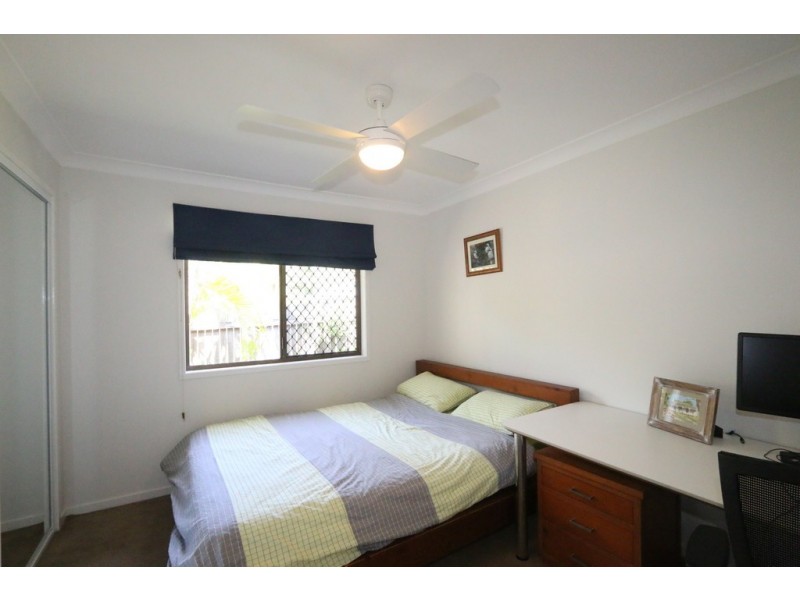 9 Chatburn Street, Chapel Hill QLD 4069