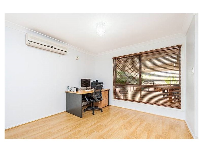 86 Edenlea Drive, Meadowbrook QLD 4131