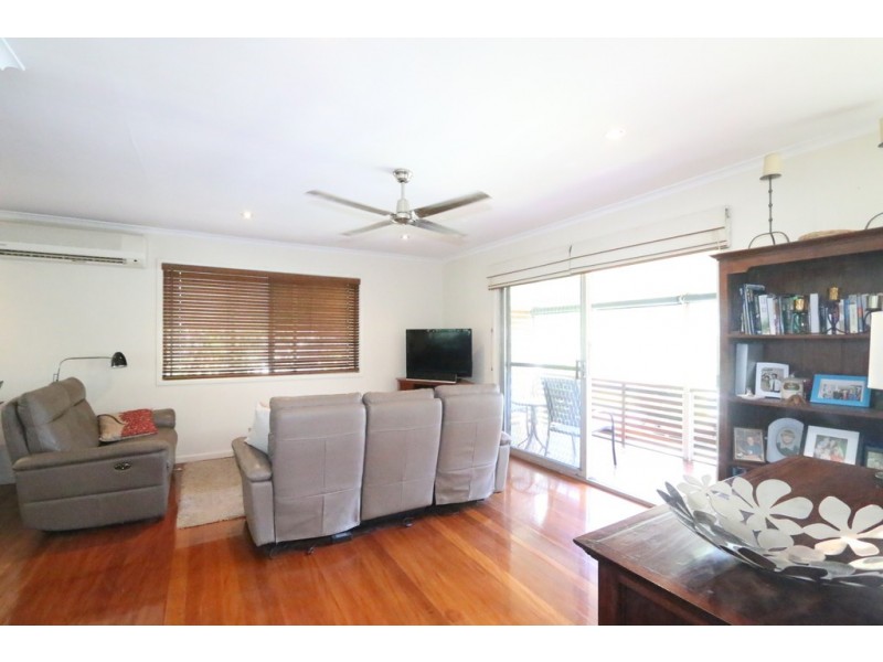 65 Aberfoyle Street, Kenmore QLD 4069