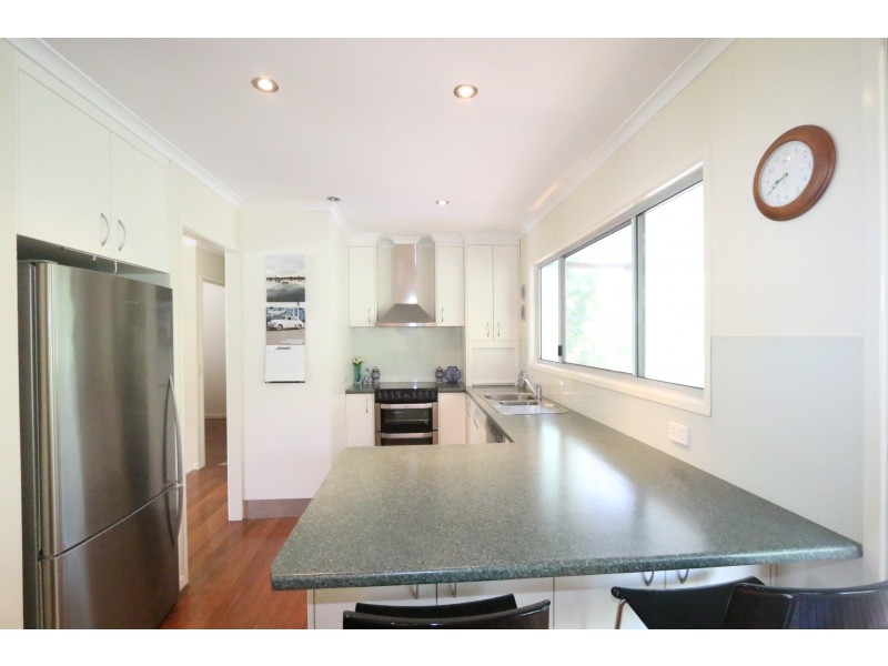 65 Aberfoyle Street, Kenmore QLD 4069