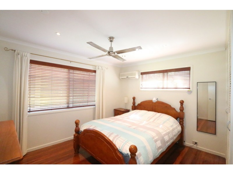 65 Aberfoyle Street, Kenmore QLD 4069