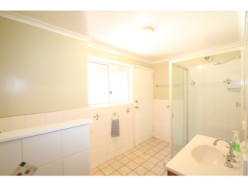 65 Aberfoyle Street, Kenmore QLD 4069