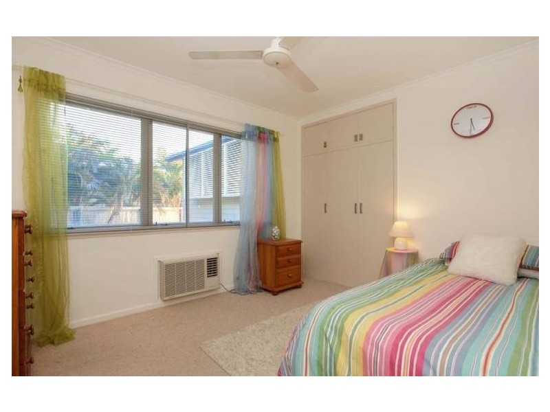 55 Kilkivan Avenue, Kenmore QLD 4069