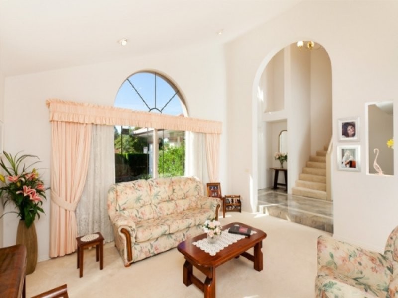 16/50 Boblynne Street, Chapel Hill QLD 4069