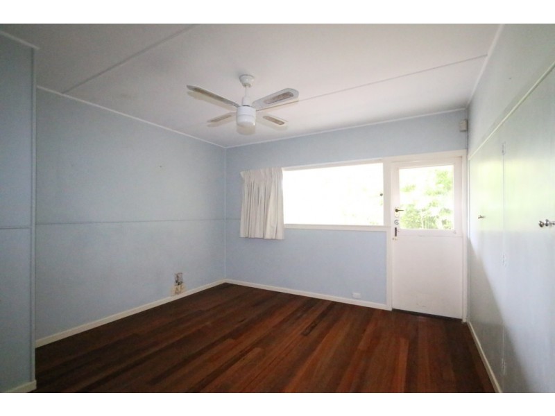 9 Pullenvale Road, Pullenvale QLD 4069