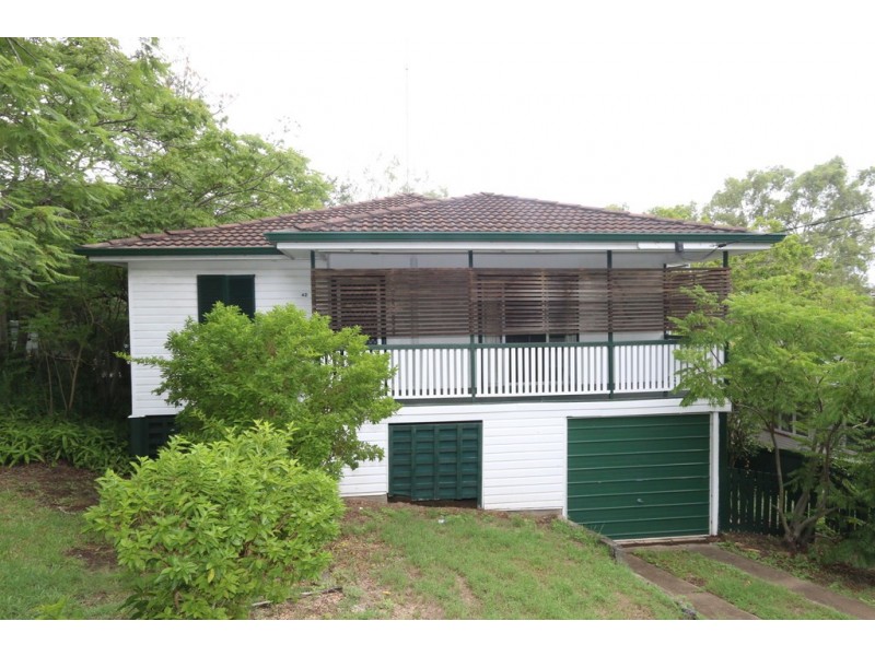 42 Marland Street, Kenmore QLD 4069