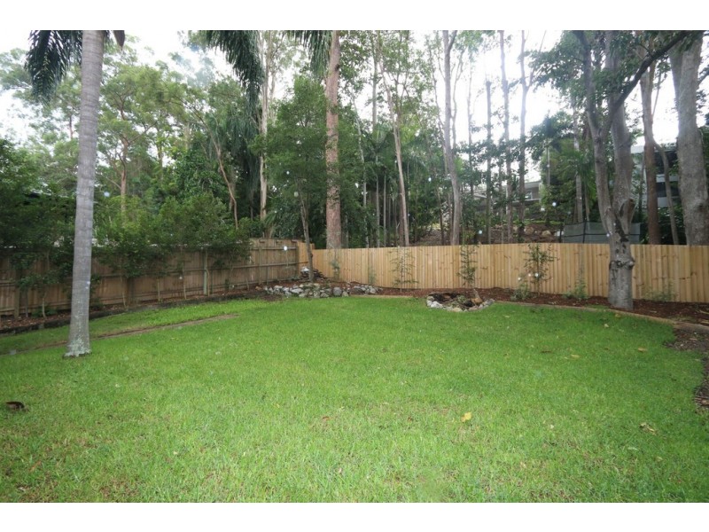 73 Moordale Street, Chapel Hill QLD 4069