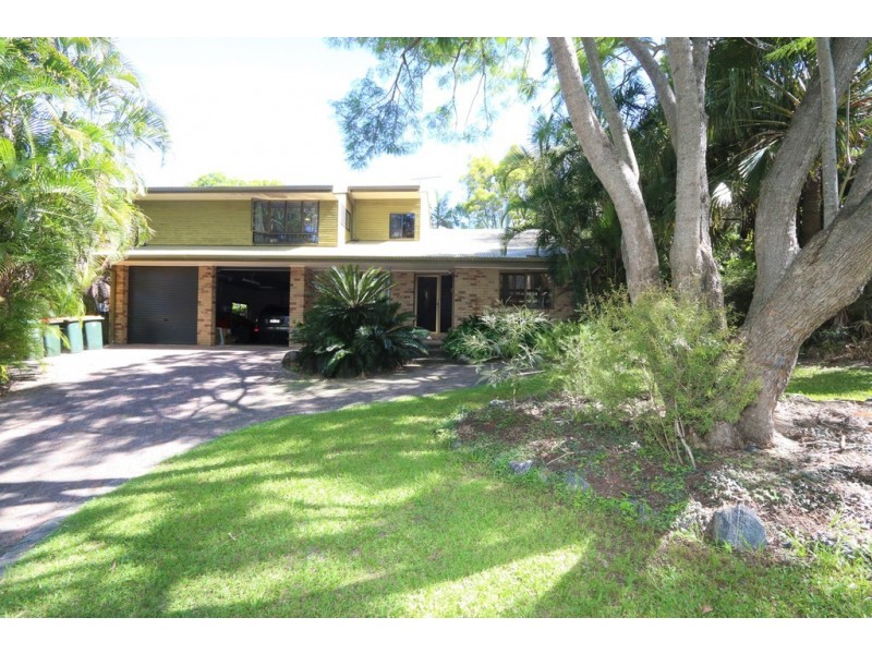 28 Kewarra Street, Kenmore QLD 4069
