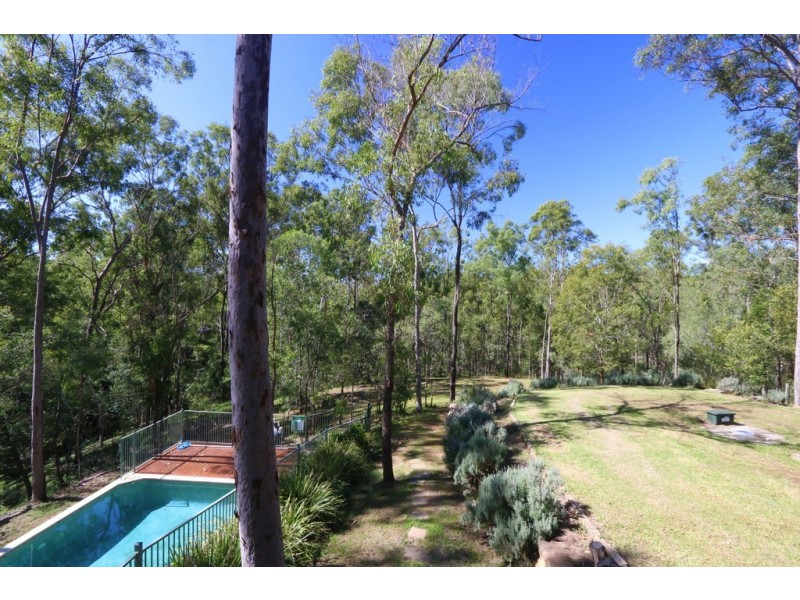 372 George Holt Drive, Mount Crosby QLD 4306