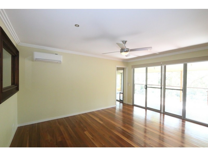 372 George Holt Drive, Mount Crosby QLD 4306