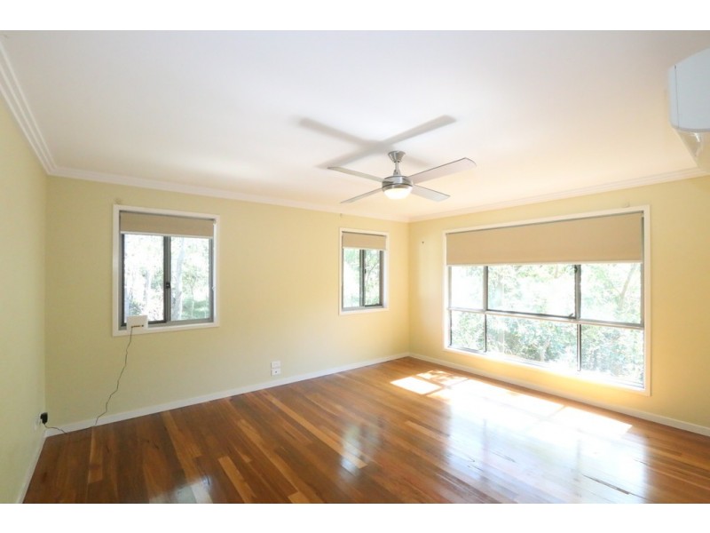 372 George Holt Drive, Mount Crosby QLD 4306