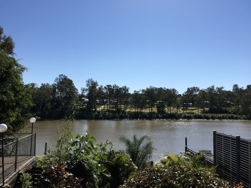 57 Mt Ommaney Drive, Jindalee QLD 4074