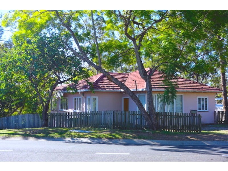 136 Jesmond Rd, Indooroopilly QLD 4068