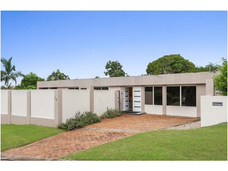 10 Roxburgh Street, Kenmore QLD 4069