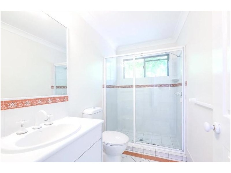 109 Tinarra Crecent, Kenmore Hills QLD 4069