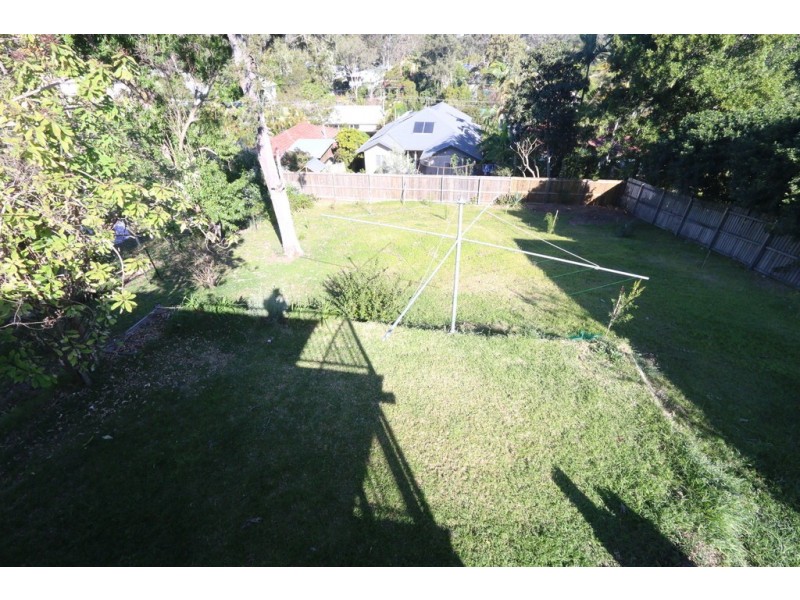 32 Chapman Street, Chapel Hill QLD 4069