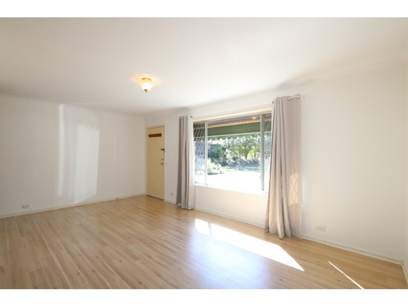 19 Marshall Lane, Kenmore QLD 4069