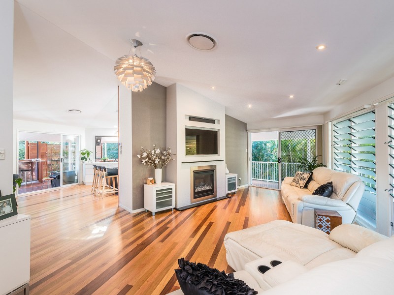 38 Vakuta Street, Fig Tree Pocket QLD 4069
