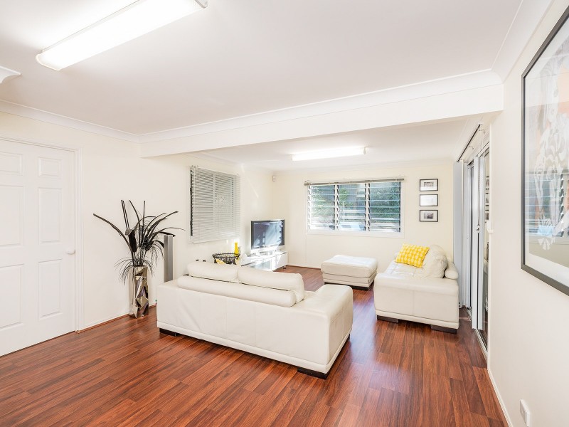 38 Vakuta Street, Fig Tree Pocket QLD 4069