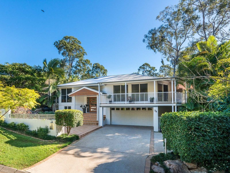 38 Vakuta Street, Fig Tree Pocket QLD 4069