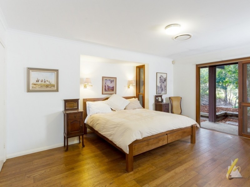 501 Gold Creek Road, Brookfield QLD 4069
