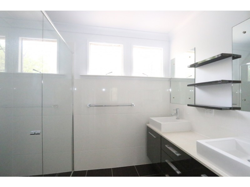 2740 Moggill Road, Pinjarra Hills QLD 4069