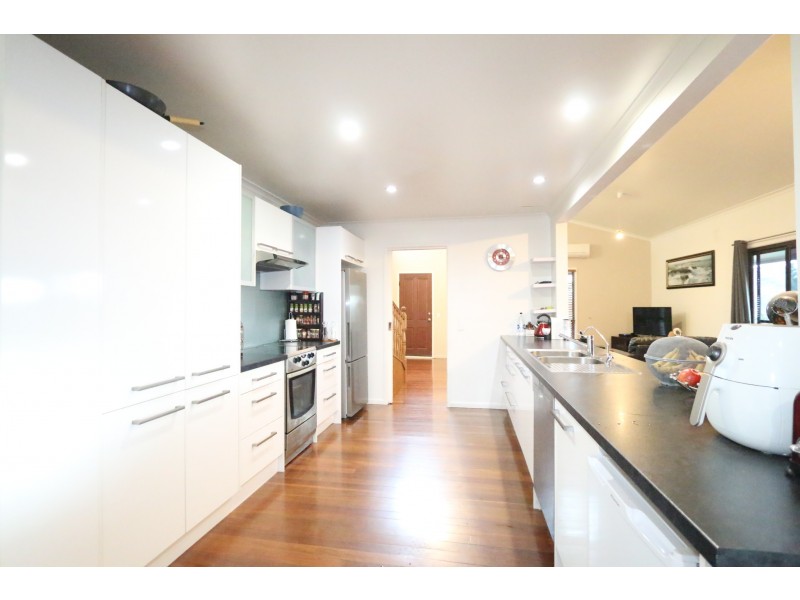 45 Mirbelia Street, Kenmore QLD 4069