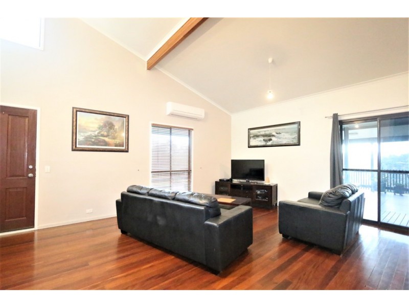 45 Mirbelia Street, Kenmore QLD 4069