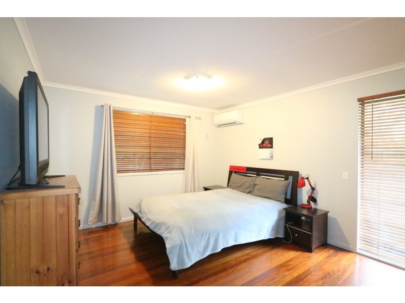 45 Mirbelia Street, Kenmore QLD 4069