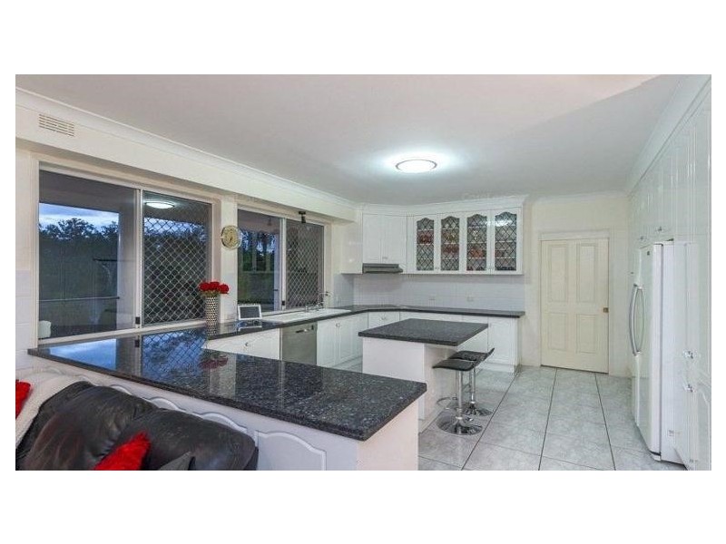 7 Wendouree Crescent, Westlake QLD 4074