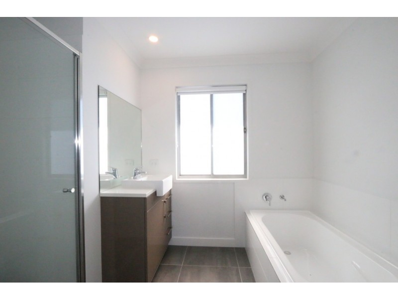 23/70 Willow Road, Redbank Plains QLD 4301