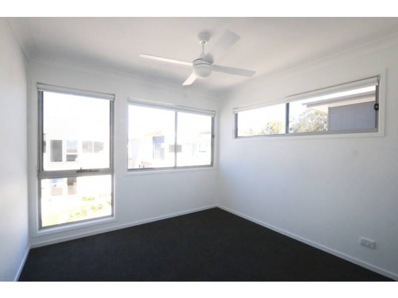 23/70 Willow Road, Redbank Plains QLD 4301