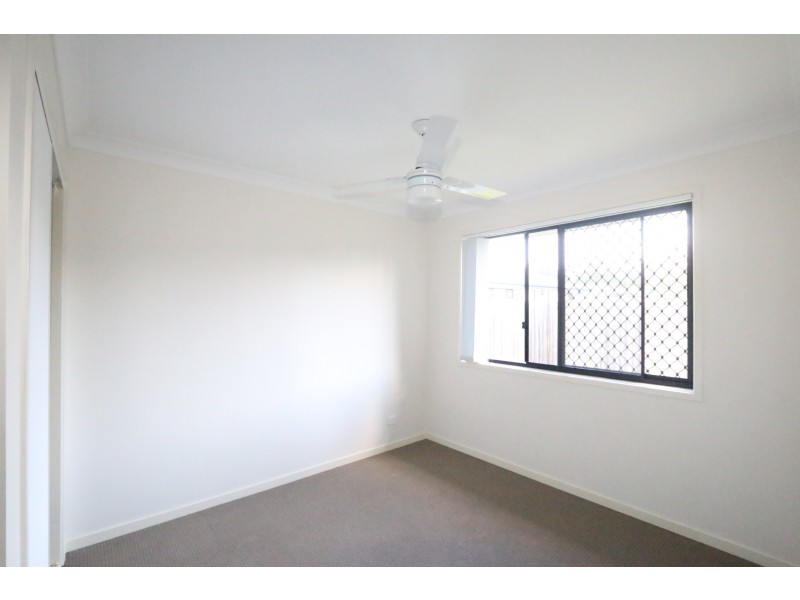 4 Patricius Place, Augustine Heights QLD 4300