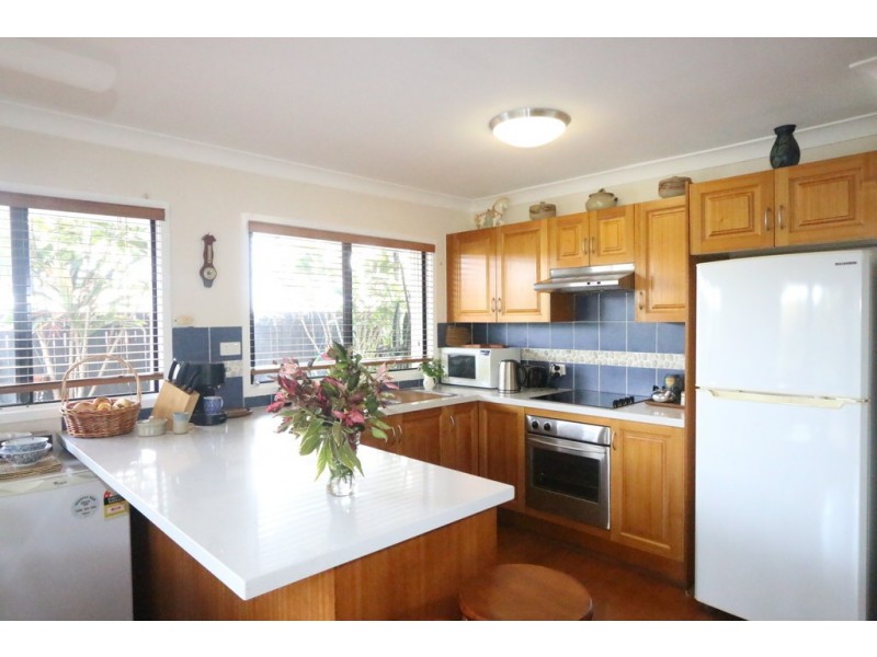 45 Euree Street, Kenmore QLD 4069