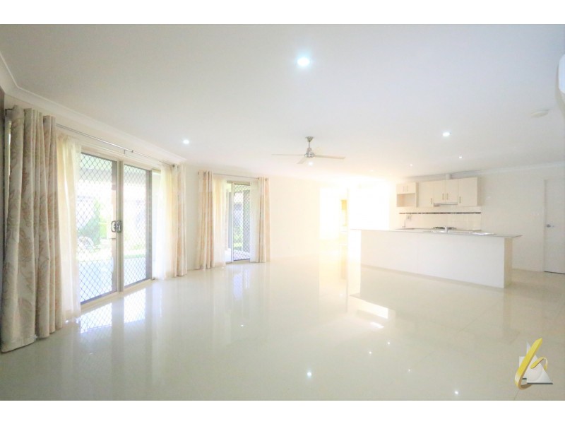 126 Beaufort Crescent, Moggill QLD 4070