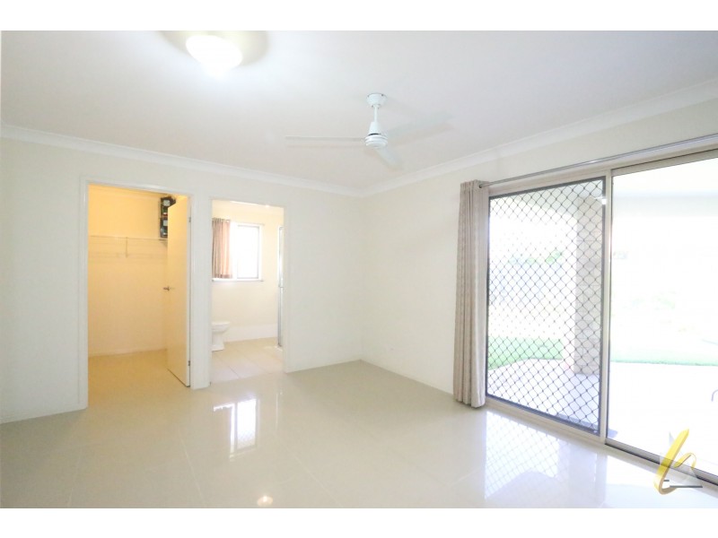 126 Beaufort Crescent, Moggill QLD 4070